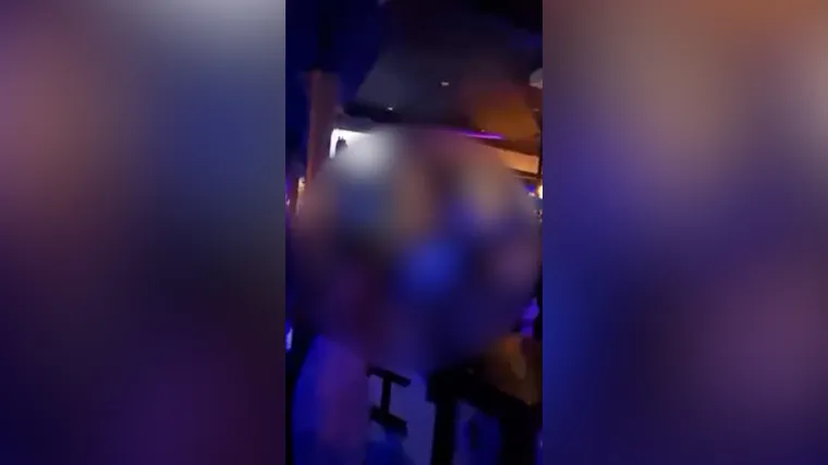 Imamo snimku: Palicom i šakama po gostima kafića u Umagu, četvorica Slovenaca ozlijeđena