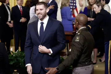 Borio se s viškom kilograma, a danas je nova osoba: Ovo je sin Arnolda Schwarzeneggera