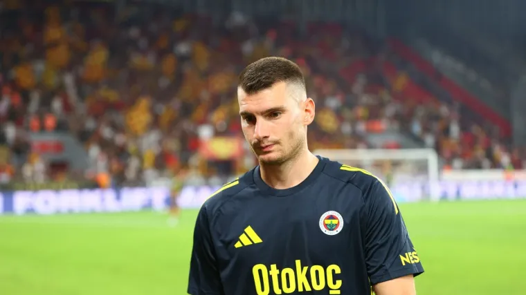 Dominik Livaković odlazi u dvostrukog prvaka Europe? Pregovori su u tijeku