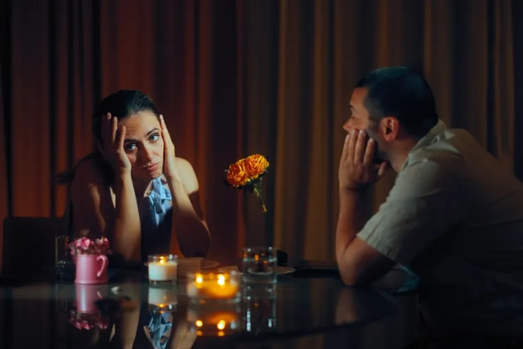 Izašla s 18 godina starijim, pa ostala bez teksta: 'Tko dovodi društvo na prvi spoj!?'