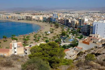 Masovna zaraza salmonelom u popularnom ljetovalištu: Više od 100 oboljelih, među njima je i beba!