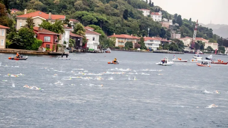 Nestao ruski plivač: 'Provjerili smo cijelu stazu, nema nikoga'
