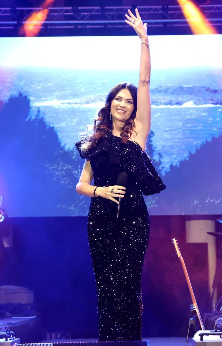 Bila je dance zvijezda 90-ih, a ljepotom je plijenila: Ovako danas izgleda Zorica Andrijašević Donna