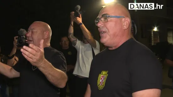 Branitelji se okupili na prosvjedu u Benkovcu: Sviraju i mole