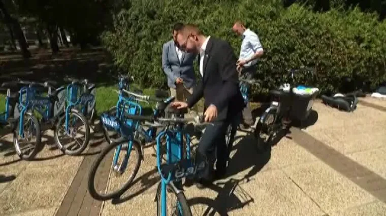 Tomašević demonstrirao kako se uspješno 'dokotrljati' do biciklističke staze