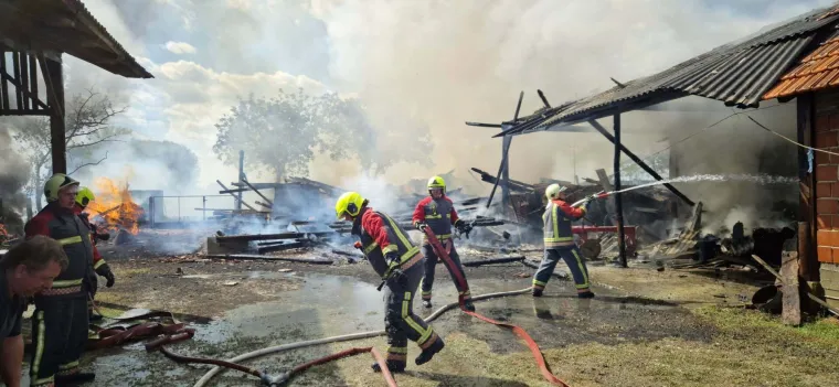 Policija objavila detalje požara kod Ludbrega, jedan vatrogasac zatražio liječničku pomoć