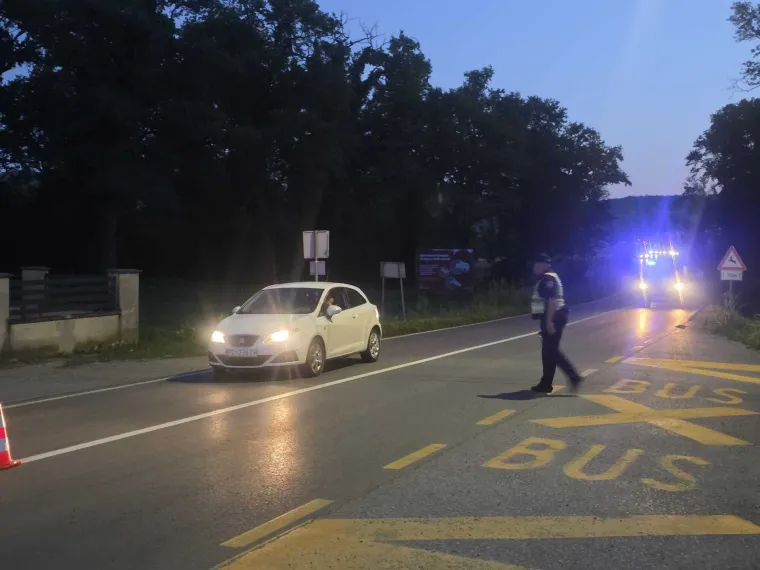 Mladić poginuo u strašnoj nesreći kraj Požege: Motorom sletio i udario u prometni znak