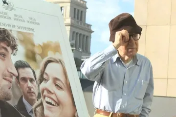 I na pragu 90. izaziva globalne reakcije: Ovaj put na Woodyja su bijesni Ukrajinci: 'Sramota i uvreda'