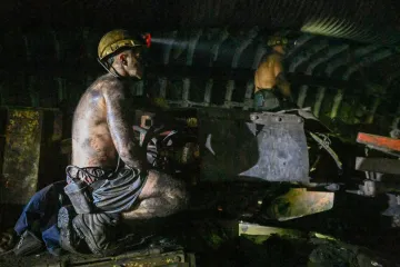 Gotovo 150 ukrajinskih rudara ostalo zatočeno pod zemljom nakon ruskog granatiranja