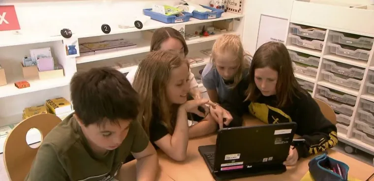 Južna Koreja prva ide do kraja: Zakonom zabranila mobitele u školama