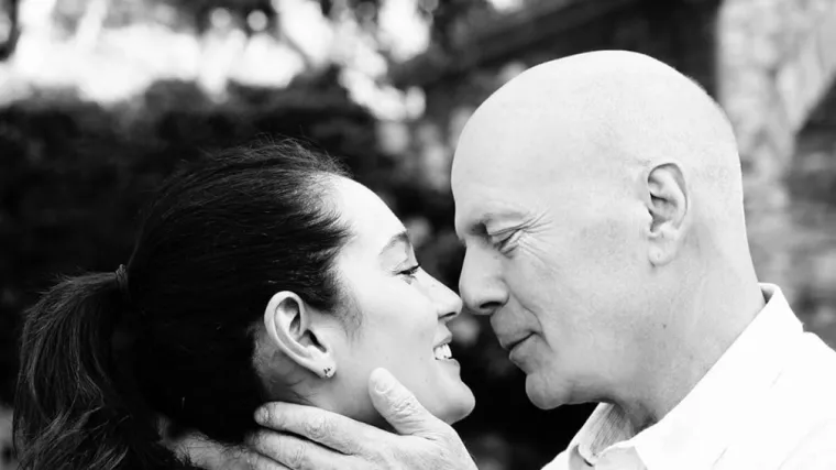 Glumac Bruce Willis u borbi s opakom bolešću: Supruga opisala kako izgleda njihova svakodnevica