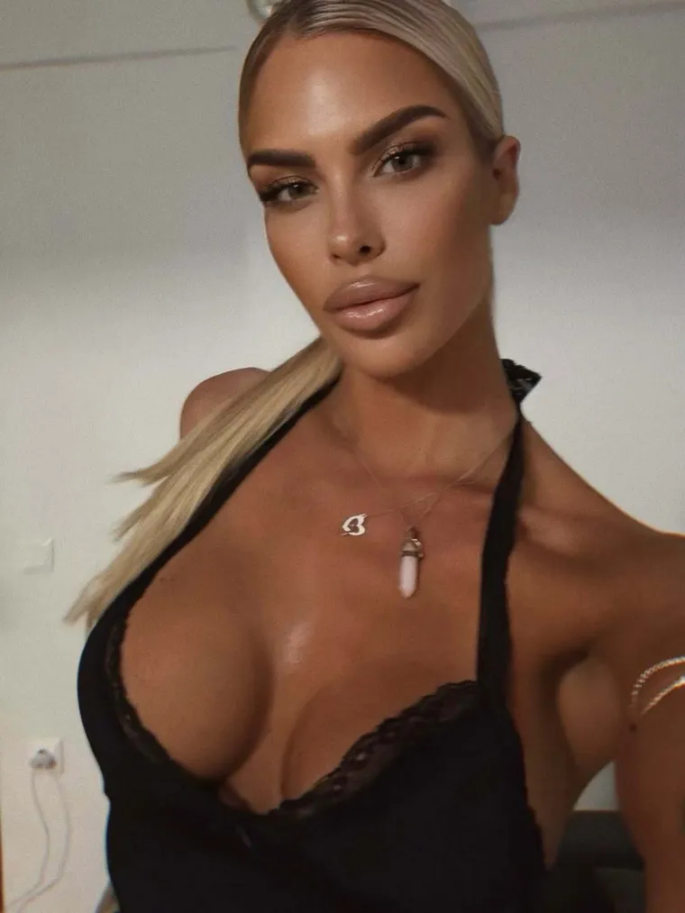 Tina Šegetin otkriva tajnu vitke linije i planira li ponovno pod nož: 'Ne pazim na prehranu'