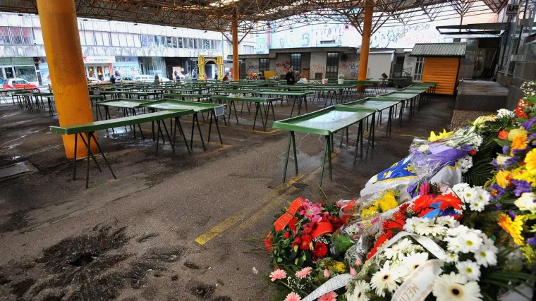 Prošlo je 30 godina od monstruoznog zločina: Sarajevo odalo počast žrtvama na Markalama