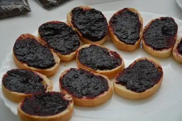 Slovenac (77) proizveo i na štandu prodavao otrovni pekmez: Dvoje Hrvata završilo u bolnici