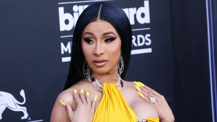 Cardi B: 'Zaštitarka me snimala dok sam bila u ginekološkoj ordinaciji'