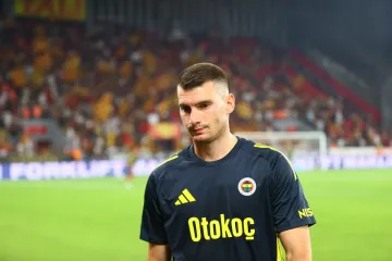 Mourinho ga više ne može ignorirati: Stigao veliki preokret oko Dominika Livakovića