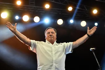 Halida Bešlića u bolnici posjetila posebna osoba: 'Bit ću mu podrška...'
