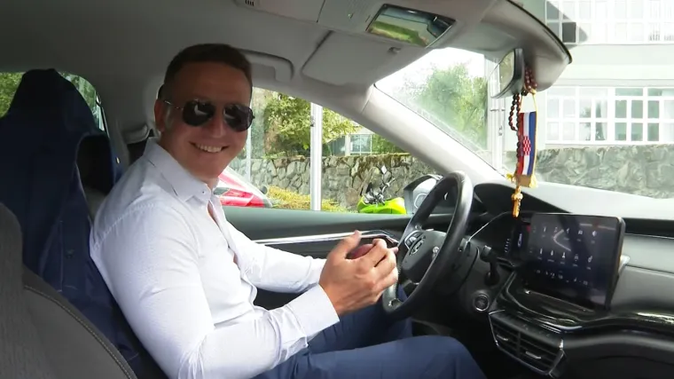 Sveta Nedelja obnavlja vozni park, Zurovec: 'Škoda je dobra, ali vozit će je netko drugi'