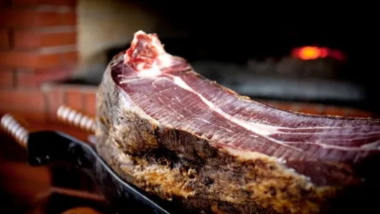 U Drnišani ovo je umjetnost! Njegove šnite servirali su na krunidbi Elizabete II, jeo ga i George Bush