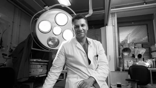 Preminuo hrvatski kirurg Renato Janušić