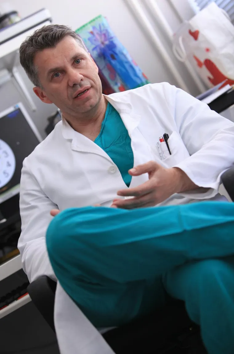 Preminuo hrvatski kirurg Renato Janušić