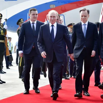 Putin na crvenom tepihu u Kini: Xi mu pruža podršku dok Zapad jača sankcije Rusiji