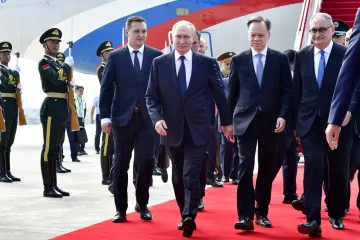 Putin na crvenom tepihu u Kini: Xi mu pruža podršku dok Zapad jača sankcije Rusiji