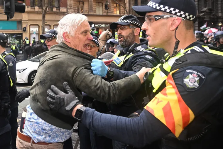 Sydney u kaosu! Tisuće na marševima protiv imigracije: Vlada šokirana, povezuju ih s neonacistima