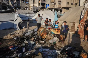 Izrael bombardirao predgrađa Gaze: Ubijeno najmanje 18 ljudi dok su pokušali doći do hrane