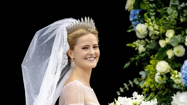 'Najbogatija europska princeza' se udala! Pogledajte raskošnu vjenčanicu koja je osvojila internet