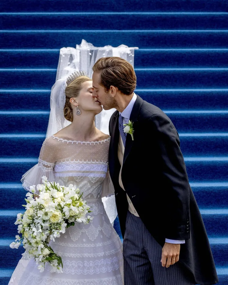 'Najbogatija europska princeza' se udala! Pogledajte raskošnu vjenčanicu koja je osvojila internet