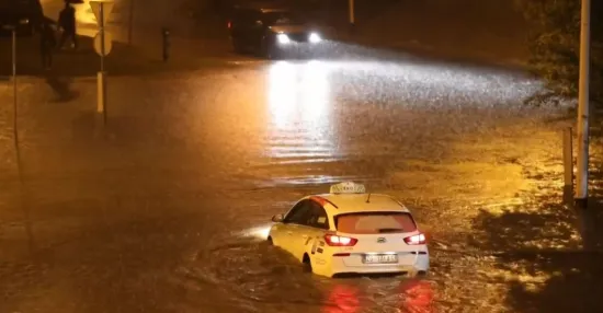 Potop u Hrvatskoj: Rekordne kiše, poplave, automobili i vinogradi pod vodom