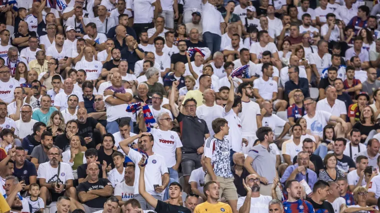 Derbi za pamćenje, reakcije za raspravu: Društvene mreže našle zajedničkog krivca!