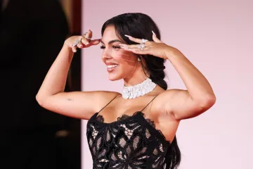 Ronaldova Georgina prvi put u javnosti nakon zaruka: Pokazivala prsten gdje god je stigla