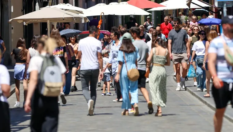 Sve vi&scaron;e zemalja ukida državne praznike: Hoće li i Hrvatska krenuti ovim putem?