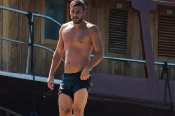 Darko podijelio atraktivne ljetne fotke, pa uputio podr&scaron;ku Rebecci: 'Farma ne bi bila ista bez tebe!'