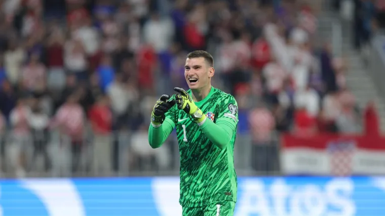 Dominik Livaković u Gironi! Pogledajte kako su ga predstavili Katalonci