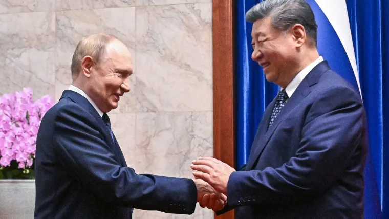 Rame uz rame: Xi nazvao Putina 'dobrim prijateljem', a on njemu: 'Uvijek smo bili zajedno, a tako i ostaje'