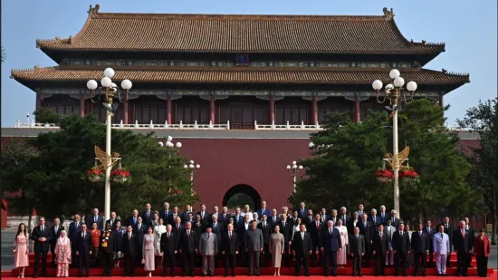 Jedini Europljani u Pekingu na marginama crvenog tepiha: Za naći Vučića i Fica trebat će vam povećalo