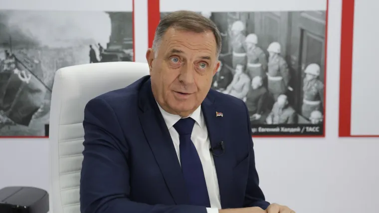Sve je izoliraniji, ali i dalje glumi šerifa: Dodik se sada nada samo jednom, ali...