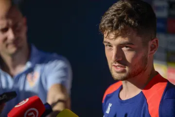 Baturina o umjetnoj travi na Farskim otocima: ‘Sve može pasti ako ne odradimo ovo…’