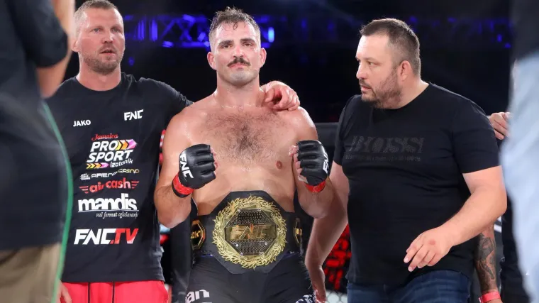 Trojanac želi razvaliti opasnog Srbina širokog kao ormar! Ovo čeka 10 godina