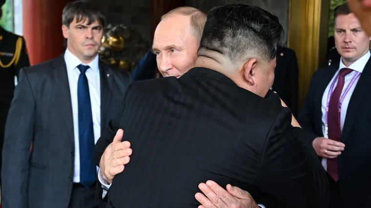 Nakon susreta s Putinom, ljudi Kim Jong Un-a napravili neobičnu stvar: Širi se snimka, a ovo je razlog