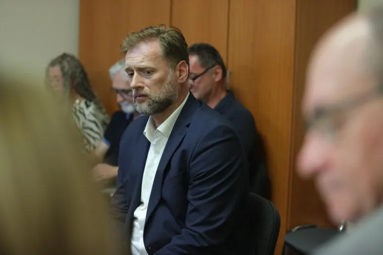 Banožić pozorno slu&scaron;ao iskaze, a vje&scaron;tak otkrio koliko je brzo biv&scaron;i ministar vozio