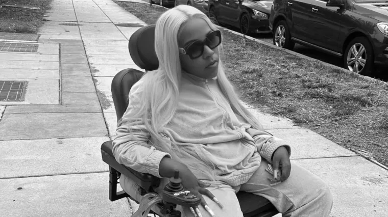 Preminuo influencer (28): Dirljiva poruka njegove majke rastužila je mnoge