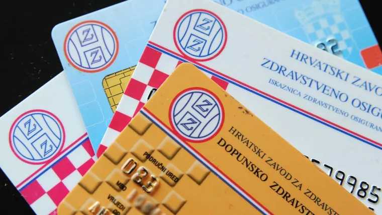 Širi se nova prevara, HZZO upozorio građane: 'Ne otvarajte to, odmah obrišite'
