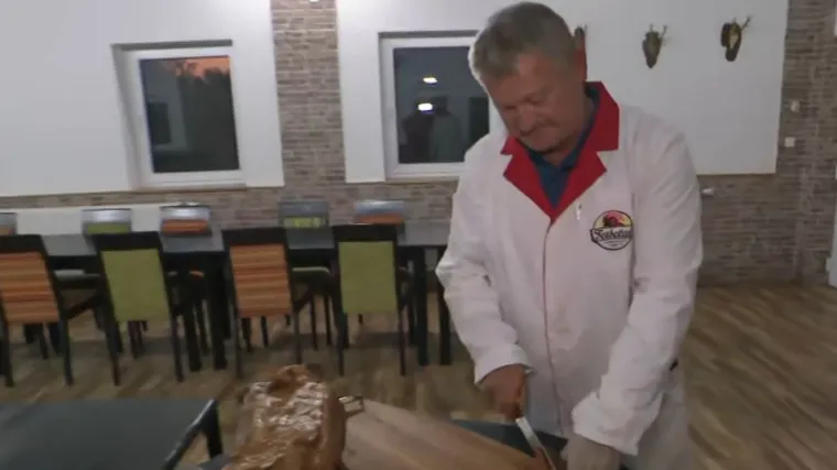 Vlado je preko noći ostao bez svega, a sada: 'Možemo primiti četiri autobusa turista u isto vrijeme'