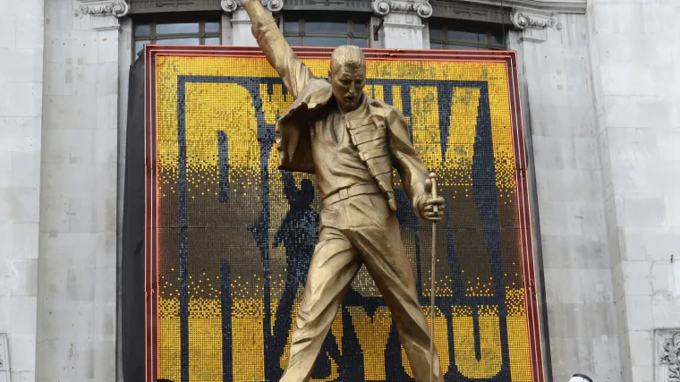 [KVIZ] Koliko znaš o jednom od najvećih pjevača svih vremena, Freddieju Mercuryju?