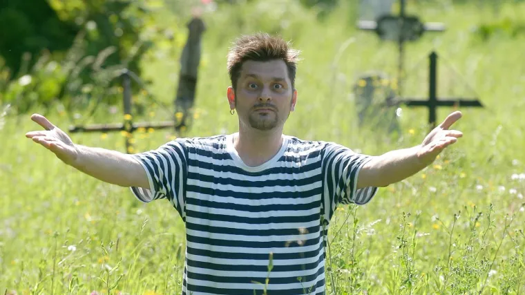 [KVIZ] Koliko znaš o Dini Dvorniku?