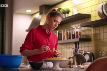 Marta opet priprema svoj poznati cheesecake jer vrijeme je za novu sabotažu